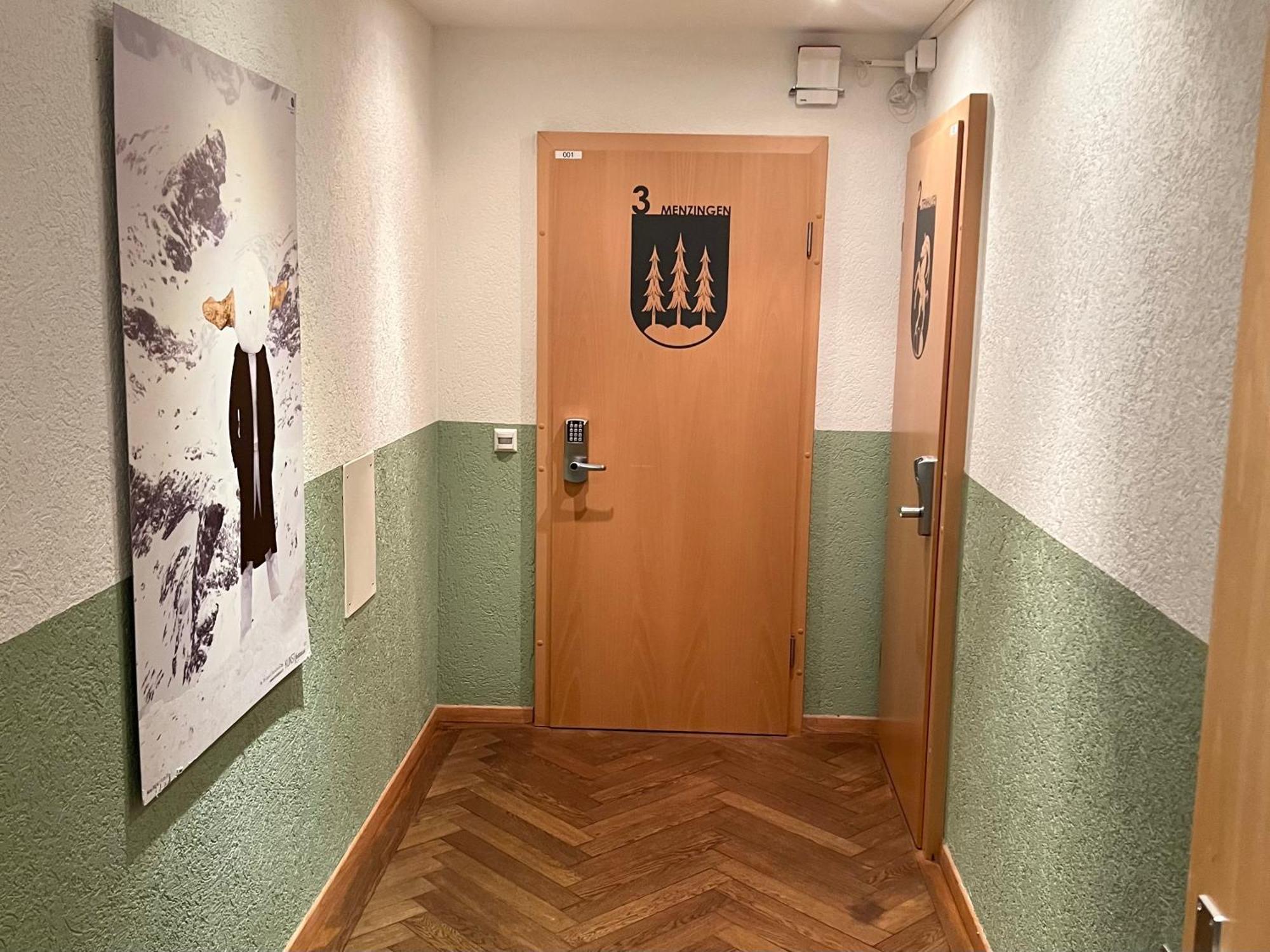 Cozy 1 Room Apartment In Цуг Екстериор снимка